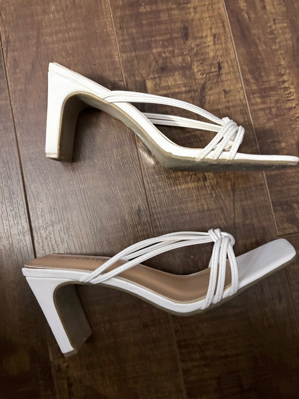 SHEIN White Knotted Strappy Block Heel Mules